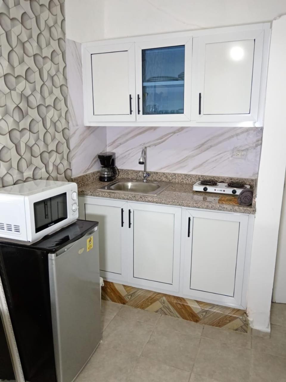סנטיאגו דה לוס קבאלרוס Apartamentos De 1 2 Y 3 Habitaciones מראה חיצוני תמונה