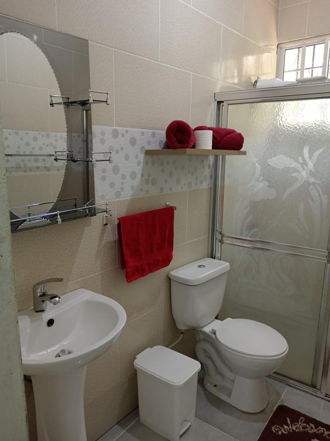סנטיאגו דה לוס קבאלרוס Apartamentos De 1 2 Y 3 Habitaciones מראה חיצוני תמונה