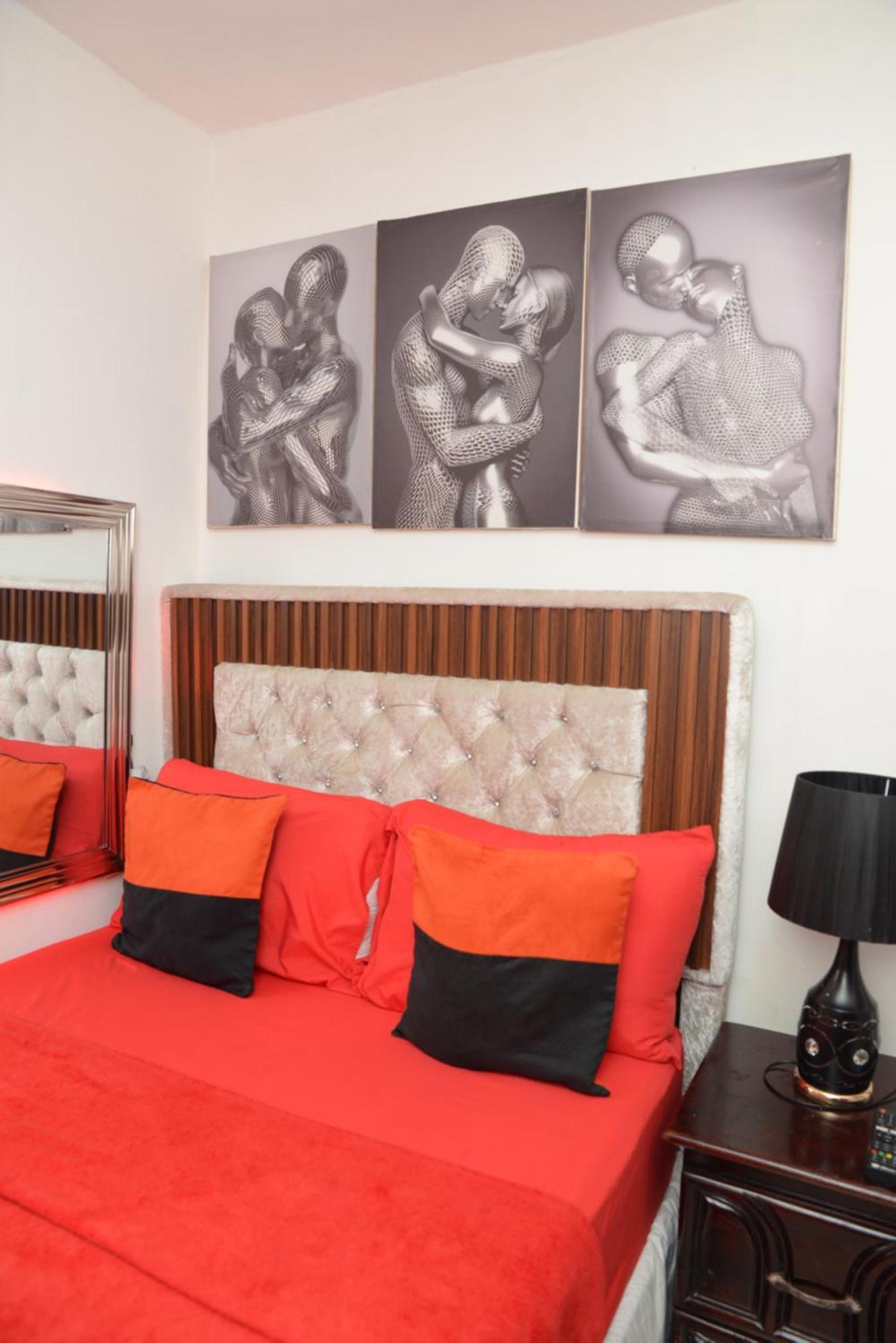 סנטיאגו דה לוס קבאלרוס Apartamentos De 1 2 Y 3 Habitaciones חדר תמונה
